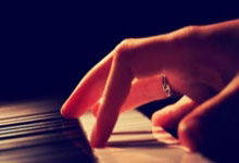 智利队在南美锦标赛上喜获胜利